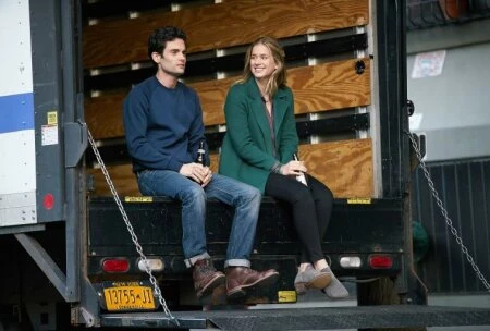 Кадр из сериала Ты